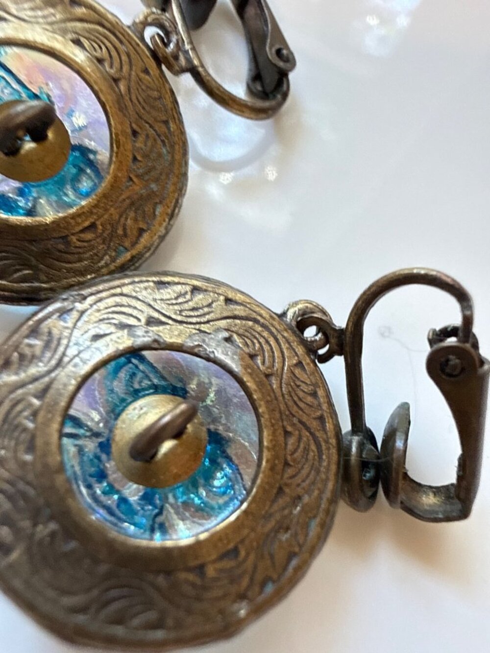 Grandmother’s Buttons Vintage Earrings Czech Art Glass Man In The Moon Clip-On - Picture 2 of 6
